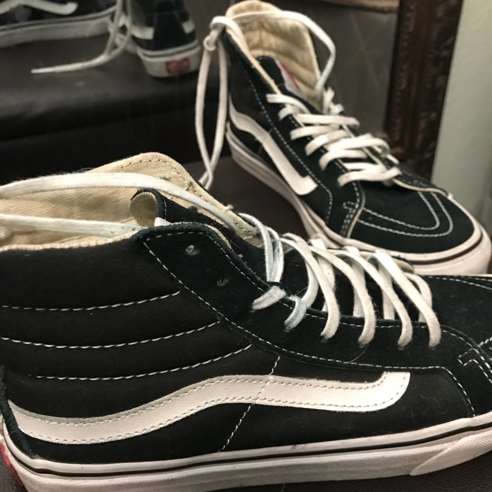 VANS // Black Vans CANVAS SK8-HI Shoes